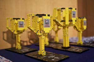 Dieciséis equipos de jóvenes de Alicante, Torrellano, Villena y San Vicente del Raspeig competirán en la FIRST LEGO League de la UA