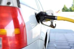 El litre ja està a 1’52 euros: 12 consells per a estalviar en combustible