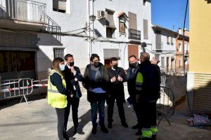 Xàtiva ejecuta las obras de reposición de la red de agua potable número 1 en la calle Sant Pasqual