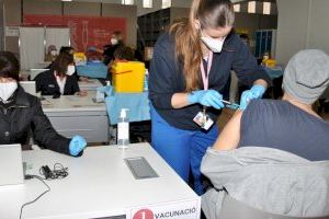 Castelló comença a vacunar als joves de 20 anys aquesta setmana