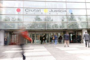 A judici d'abusar sexualment de la filla de 5 anys de la seva parella sentimental a València