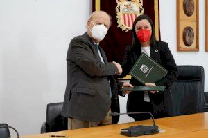 L’Ajuntament d’Algemesí signa un conveni de col•laboració amb l’Acadèmia Valenciana de la Llengua (AVL)