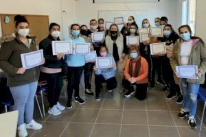 Finaliza en Benifaió el taller de formación “ROMÍ” dirigido a mujeres de etnia gitana
