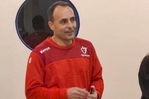 Alejandro Carrillo se convierte en el nuevo entrenador del primer equipo de la Fundación Agustinos