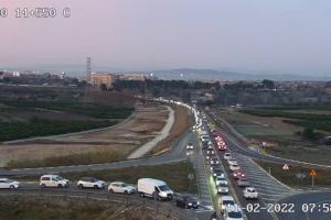 Retenciones de tráfico en las principales carreteras de Valencia