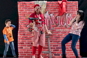 Continua el Cicle de teatre infantil El Cuc amb ‘Tornillo Magic Clown’ al CMC la Mercè