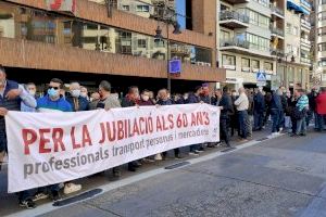 Los profesionales del transporte se manifiestan en Valencia por la jubilación a los 60 años