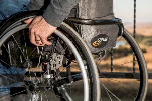 Tres de cada diez valencianos con alguna discapacidad tienen un empleo