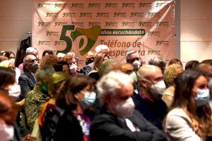 Teléfono de la Esperanza: 50 años ayudando a mejorar la salud emocional de los valencianos