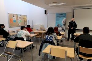El Ayuntamiento de la Vall d’Uixó da inicio al programa “Jove Oportunitat” en el Centro de Formación de Personas Adultas