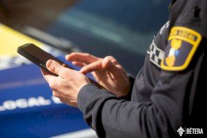 El Ayuntamiento de Bétera instala tablets en los vehículos de la Policía Local