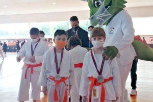 El karate paiportí destaca a nivell autonòmic