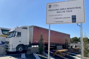La Pobla de Vallbona finaliza la construcción del aparcamiento de camiones del Mas de Tous