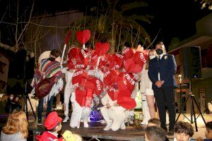 La fiesta, el color y la diversión ‘toman’ Oropesa del Mar con el Carnaval más esperado