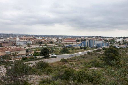 Riba-roja de Túria cede una parcela de 1.958 metros cuadrados a la conselleria de Sanitat Universal para construir un centro de salud, un área de rehabilitación y un punto Samu