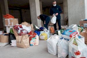 Más de 50 personas entregan material básico para Ucrania durante los tres primeros días de recogida en San Vicente del Raspeig