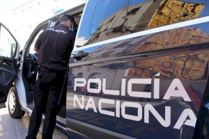 Detienen a una mujer en Valencia tras ocasionarle daños por valor de más de 700 euros al coche de su exencargada