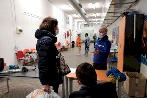 El Ayuntamiento de la Vall d’Uixó abre el punto oficial de recogida de ayuda humanitaria para Ucrania