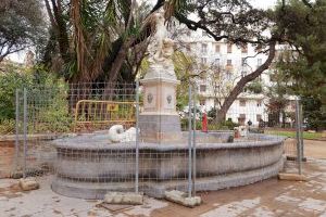 Así están los Jardines de la Glorieta de Valencia: el PP lamenta su abandono