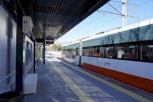 La Generalitat ha finalizado las obras de remodelación y mejora de accesibilidad de los andenes de 14 estaciones del TRAM d'Alacant