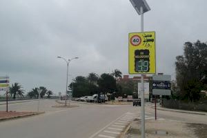 Dénia instala semáforos pedagógicos en los principales accesos a la ciudad