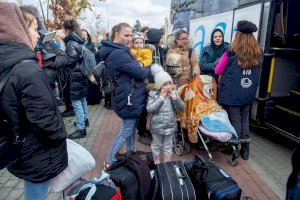 Refugiats: un mes d'emergència per la guerra a Ucraïna