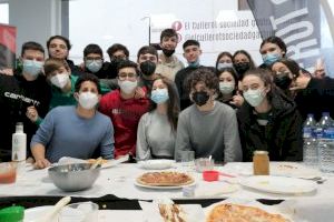 L’alumnat de l’Institut Faustí Barberà d’Alaquàs realitza un taller d’alimentació saludable a l’associació El Cullerot dins del projecte Cor de Vila