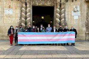 Alicante se suma al Día Internacional de la Visibilidad Transgénero