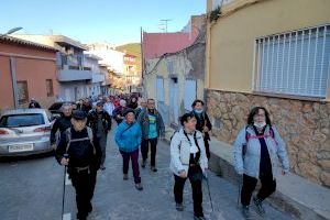 Más de ochenta personas en la XIV ruta senderista de Ribesalbes