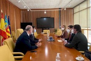 El alcalde Barcala y Endesa intercambian experiencias sobre proyectos energéticos de la compañía e inversiones municipales