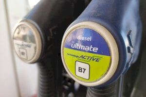 Precios combustible: Estas son las gasolineras más baratas este lunes 4 de abril