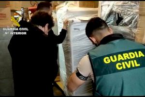 Detinguts tres valencians per crear una falsa botiga en línia de sofàs que mai entregava els mobles