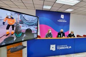 El Ayuntamiento de Torrevieja y AGAMED inician una campaña de concienciación sobre el buen uso de las toallitas húmedas y otros residuos sólidos