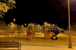 Puesta en funcionamiento de alumbrado público en dos parques de la ciudad