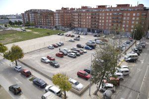 Obert el nou aparcament públic del carrer Torrent de Paiporta