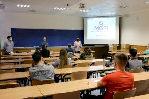 Más de 1.000 personas participaron en alguna  propuesta formativa de formación permanente  de la Universitat Jaume I gestionada por la FUE-UJI