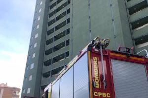 Crema el pis 11 d'uns apartaments de Benicàssim