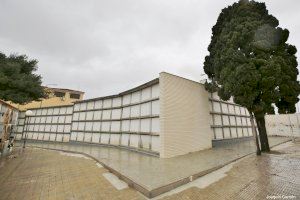 El Ayuntamiento comienza la cesión al uso público de los 460 nichos para enterramientos en el cementerio de Torrevieja