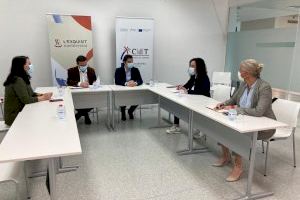 Turisme Comunitat Valenciana presenta en Torrevieja el programa formativo en hostelería y alojamiento dirigido a refugiados ucranianos