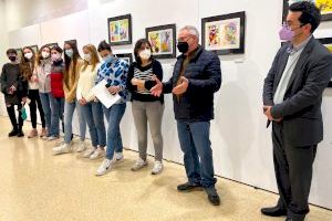 La Casa de la Cultura 'José Peris Aragó' exposa les obres artístiques de l'institut D. José Lluch