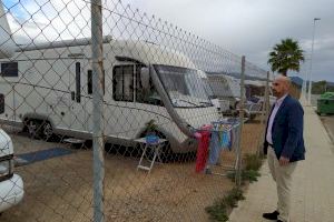 Guillamón: “El gobierno reconoce que no hay avances en la ordenanza fiscal para las autocaravanas mientras siguen acampando gratis en zonas no permitidas”