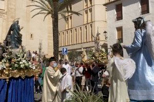 “L’Ambaixà” y la procesión del Encuentro cerraron la Semana Santa