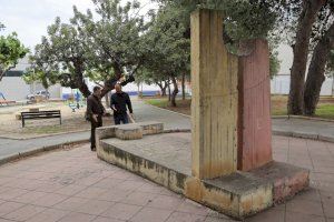 Vila-real potencia el valor de su arte urbano con la restauración de piezas escultóricas de los jardines de la ciudad
