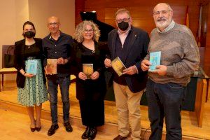 Torrent presenta els llibres guardonats en els Premis Literaris de la Ciutat