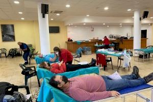 41 personas donaron sangre ayer en el Salón Social El Cirer