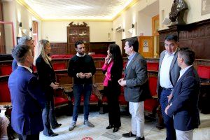 El Ayuntamiento de Sagunto recibe a una delegación de Ciudadanos