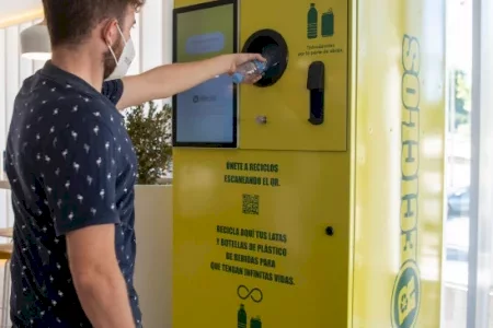 RECICLOS llega a L´Alcora para recompensar a los ciudadanos recicladores