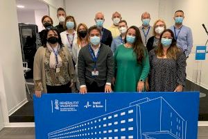 El Hospital de Manises firma el acuerdo que mejora las condiciones laborales de sus trabajadores