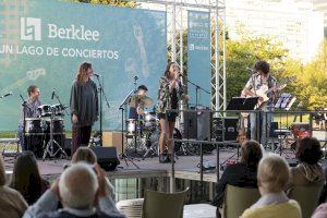 'Un lago de conciertos' celebra su séptima edición en la Ciutat de les Arts i les Ciències con la música de Berklee Valencia