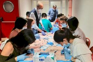 Residentes de Dermatología de hospitales españoles se forman en un curso de cirugía oncológica en directo en el Dr. Balmis